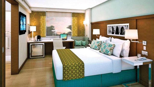 AC DELUXE ROOM
